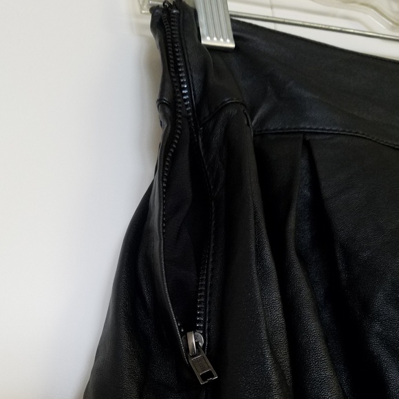 Guess Faux Leather Mini Skirt - Picture 2 of 3